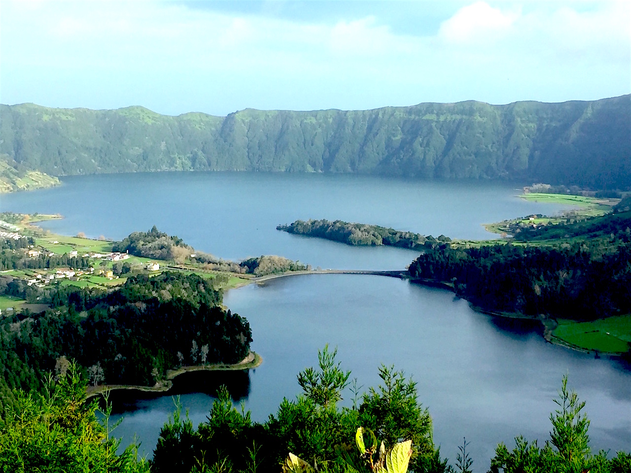 ISLAS AZORES Belleza Azul y Verde TRAVELZUNGU